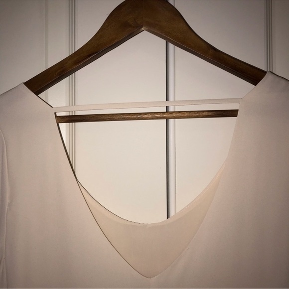 ASTR Cream Lace Boho Scoop Mini Baby Doll
Shift Dress - Picture 8 of 10